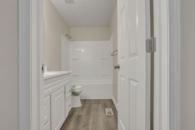 4107 Pathfield Drive, Columbus, OH 43230