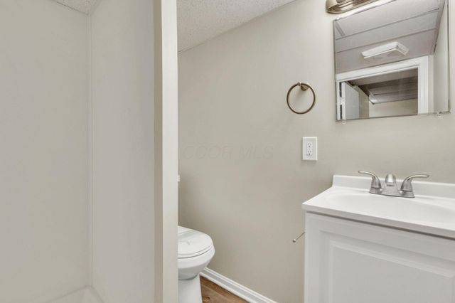 4107 Pathfield Drive, Columbus, OH 43230