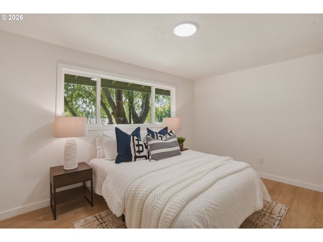 3455 POTTER St, Eugene, OR 97405
