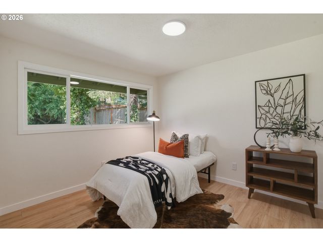 3455 POTTER St, Eugene, OR 97405