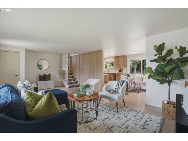 3455 POTTER St, Eugene, OR 97405