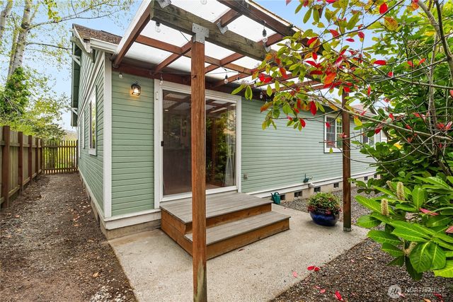 2943 St Paul Street, Bellingham, WA 98226