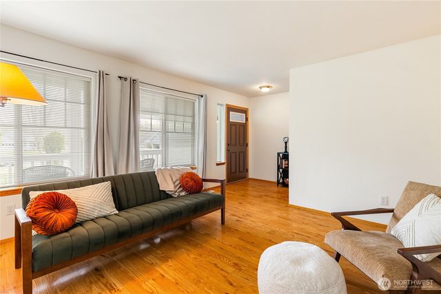2943 St Paul Street, Bellingham, WA 98226