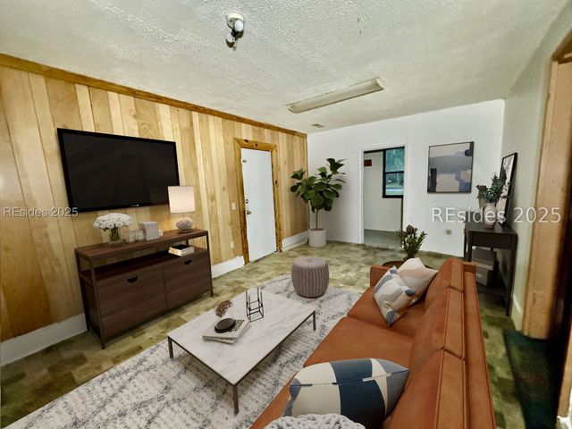 3980 Walterboro Hwy, Varnville, SC 29944