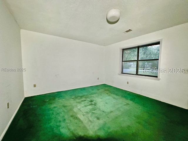 3980 Walterboro Hwy, Varnville, SC 29944