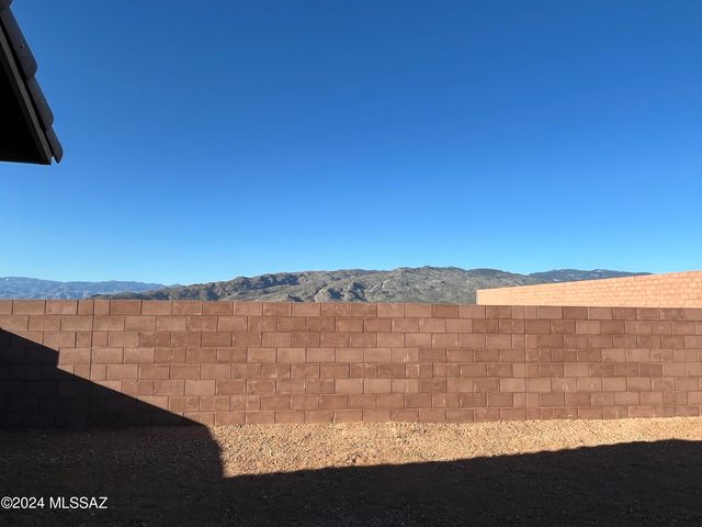 8341 S Clara Roberts Way, Vail, AZ 85641