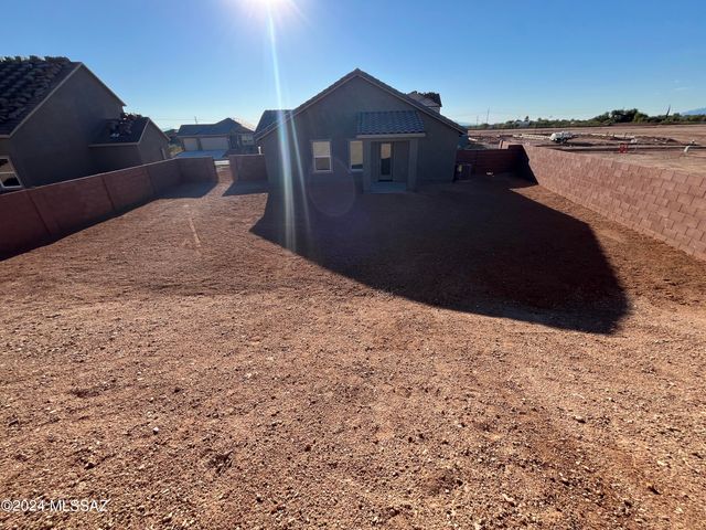 8341 S Clara Roberts Way, Vail, AZ 85641