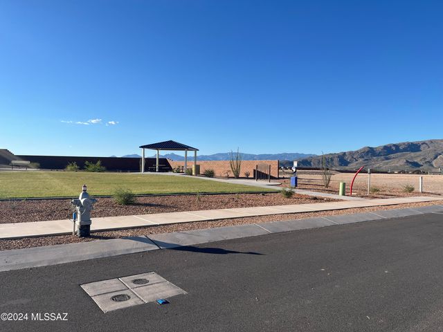 8341 S Clara Roberts Way, Vail, AZ 85641