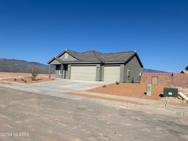 8341 S Clara Roberts Way, Vail, AZ 85641