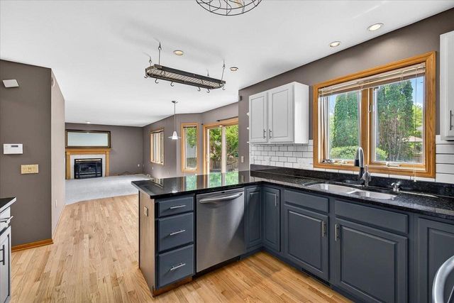 7129 Countrywood Lane, Madison, WI 53719