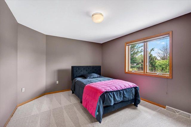 7129 Countrywood Lane, Madison, WI 53719