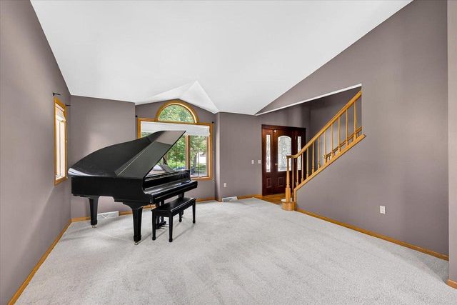 7129 Countrywood Lane, Madison, WI 53719