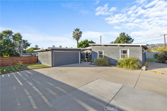5657 Glenfinnan, Azusa, CA 91702