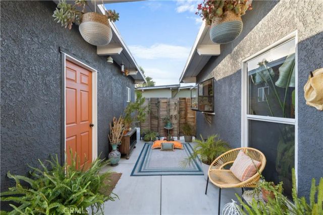 5657 Glenfinnan, Azusa, CA 91702