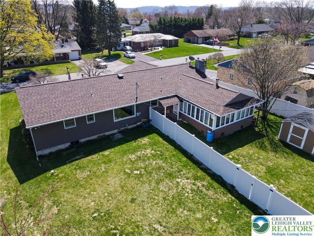 4441 Nicholas Street, Bethlehem Twp, PA 18045
