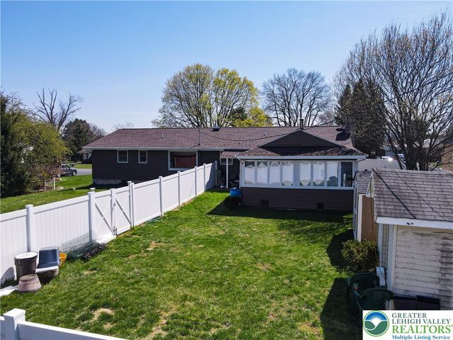 4441 Nicholas Street, Bethlehem Twp, PA 18045