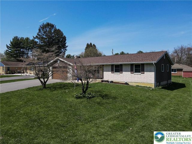 4441 Nicholas Street, Bethlehem Twp, PA 18045