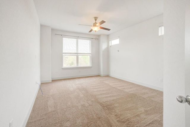 5915 Swayden LN, Austin, TX 78745