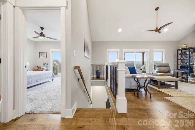 68 Curtain Bluff, Hendersonville, NC 28791