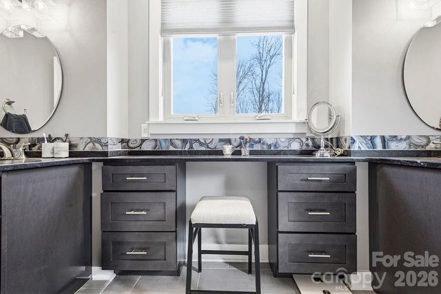 68 Curtain Bluff, Hendersonville, NC 28791