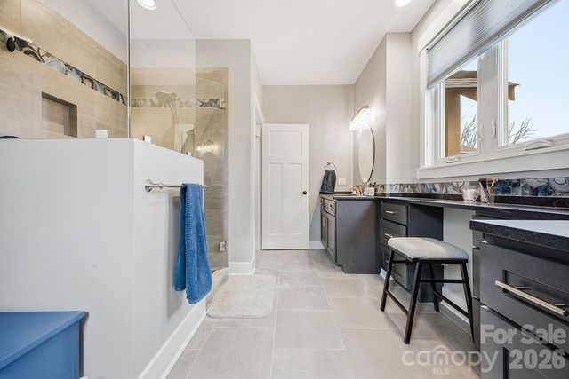 68 Curtain Bluff, Hendersonville, NC 28791