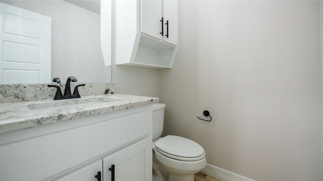 1404 Tahonta Drive, Hewitt, TX 76643