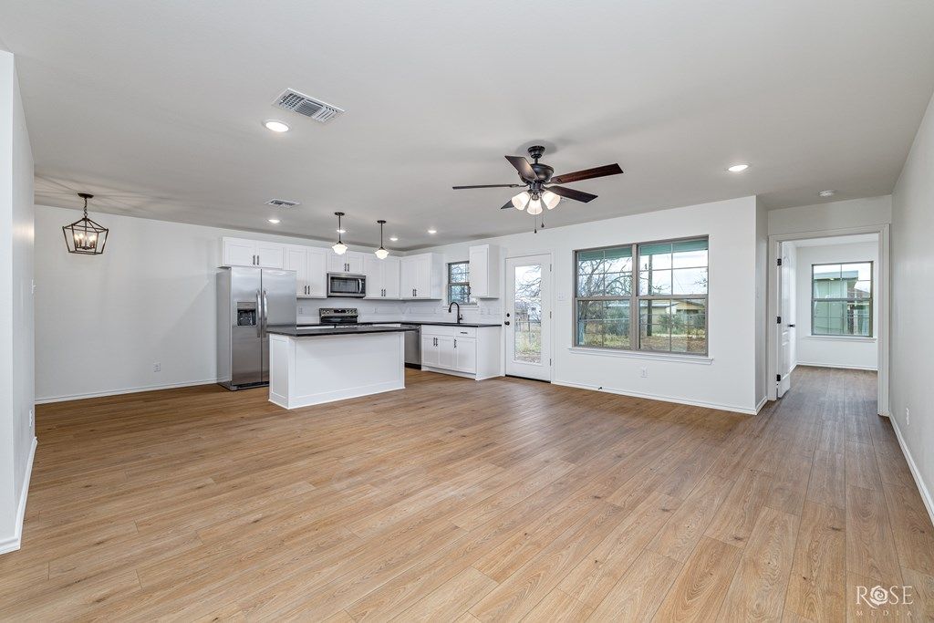 Image 7 of property listing at 2825 N Abilene St, San Angelo, TX 76901