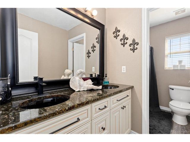 10818 Dayton Way, Commerce City, CO 80640