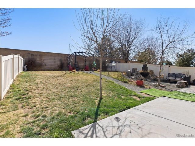 10818 Dayton Way, Commerce City, CO 80640