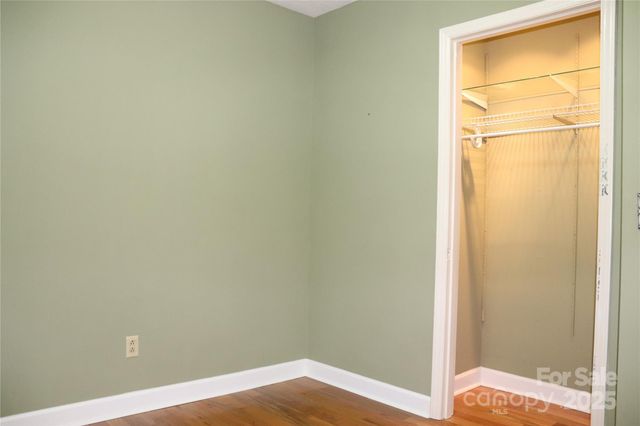 3041 Heffner Place, Hudson, NC 28638