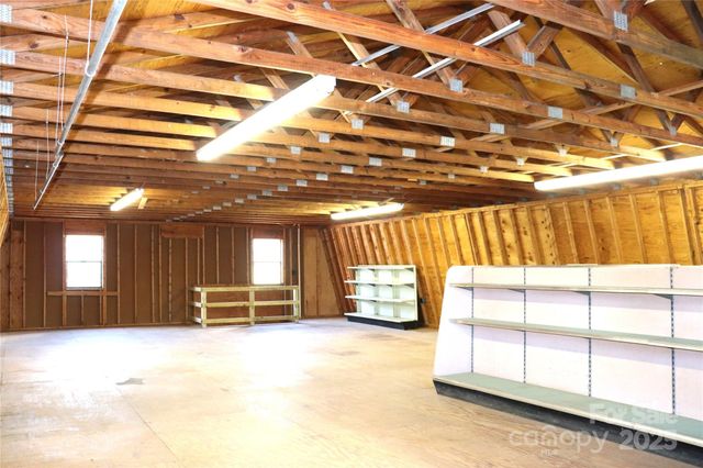 3041 Heffner Place, Hudson, NC 28638