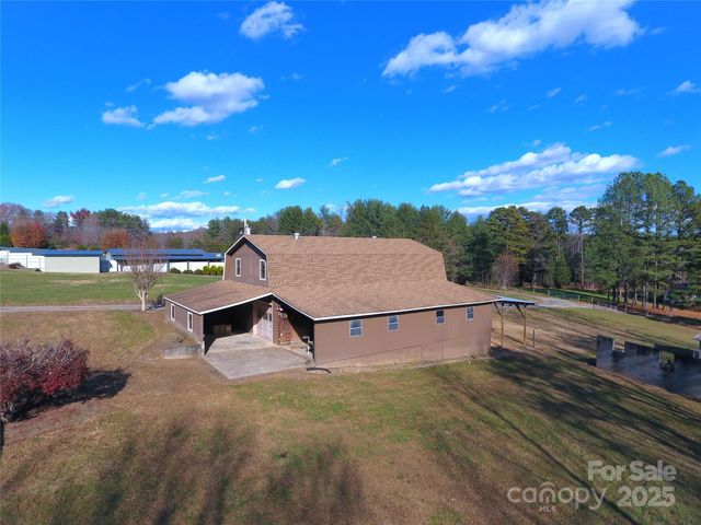 3041 Heffner Place, Hudson, NC 28638