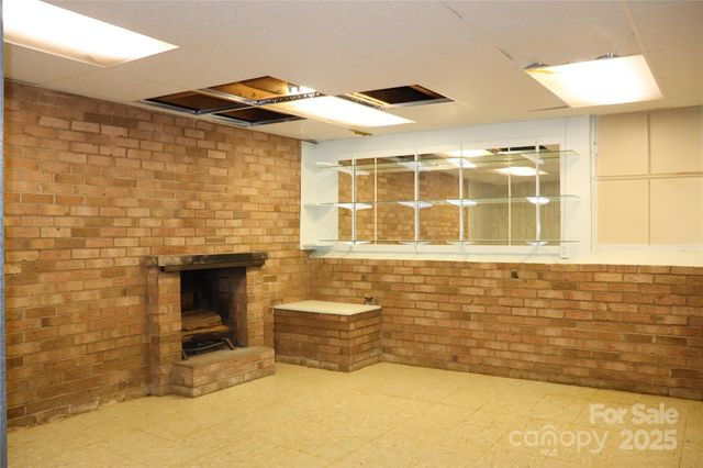 3041 Heffner Place, Hudson, NC 28638