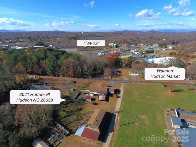 3041 Heffner Place, Hudson, NC 28638
