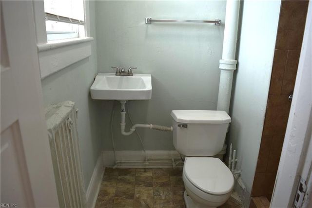 332 Mt Vernon Ave Apt 5, Portsmouth, VA 23703