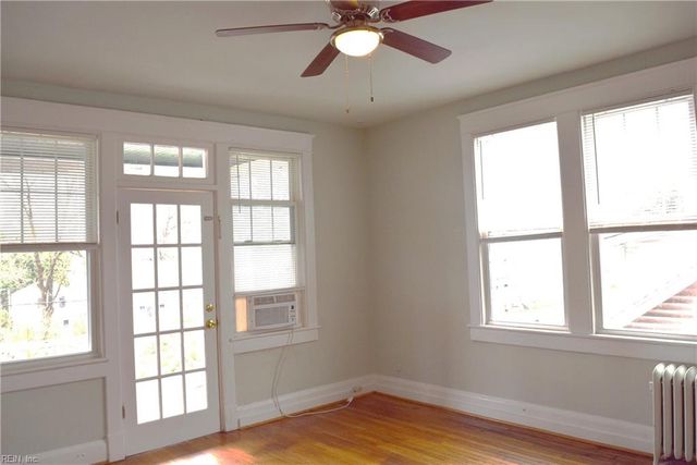 332 Mt Vernon Ave Apt 5, Portsmouth, VA 23703