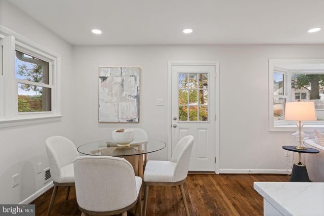 2711 GROVETON ST, Alexandria, VA 22306