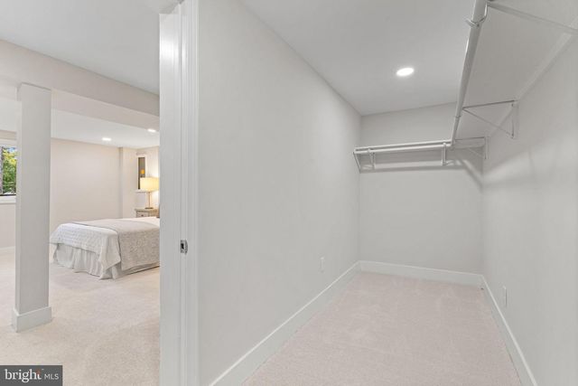 2711 GROVETON ST, Alexandria, VA 22306