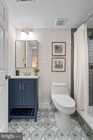 2711 GROVETON ST, Alexandria, VA 22306