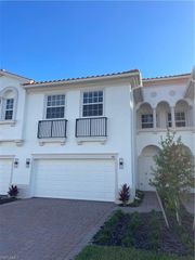 7024 Ambrosia LN # 902, Naples, FL 34119