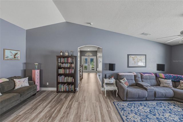 2627 BROOKVILLE DRIVE, Valrico, FL 33596