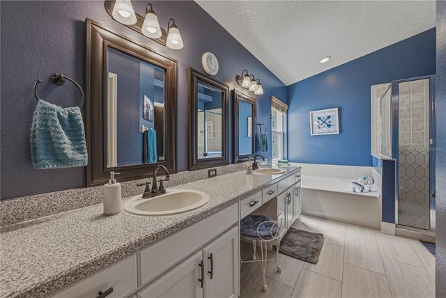 2627 BROOKVILLE DRIVE, Valrico, FL 33596