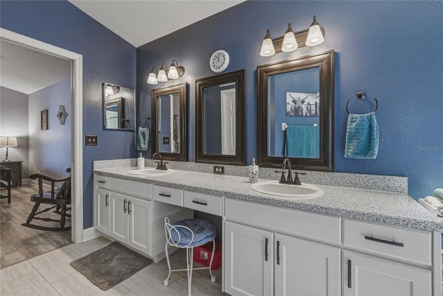 2627 BROOKVILLE DRIVE, Valrico, FL 33596