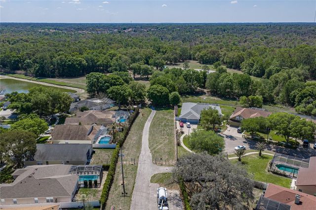 2627 BROOKVILLE DRIVE, Valrico, FL 33596