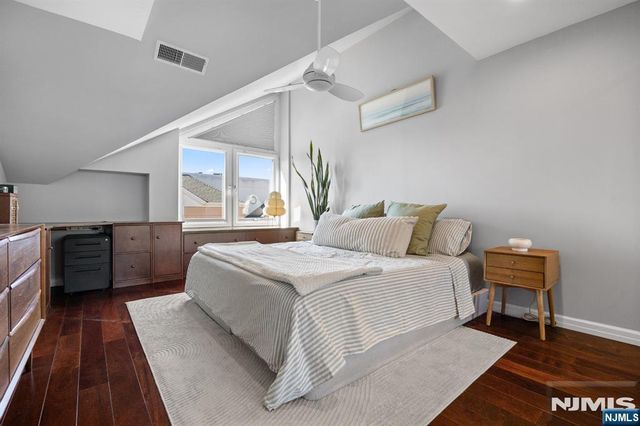 600 Harbor Boulevard 1121, Weehawken, NJ 07086