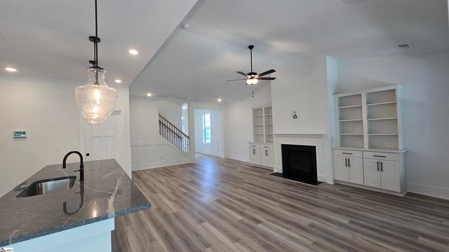 131 Shale Drive, Central, SC 29630