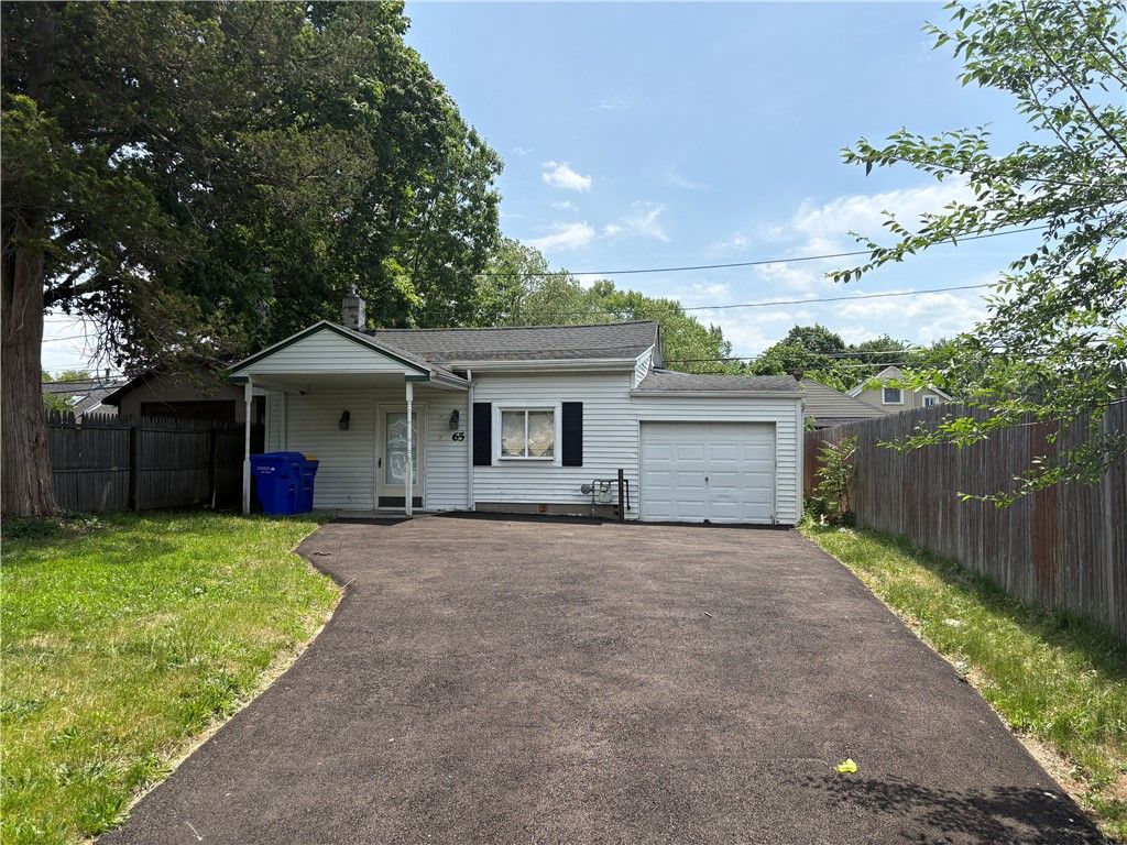 65 Wheeldon Drive, Greece, NY 14616