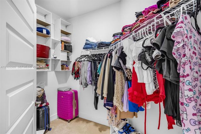 15540 NW 88th Ave, Miami Lakes, FL 33018