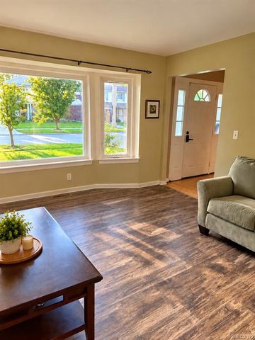 389 Princess Drive, Canton, MI 48188