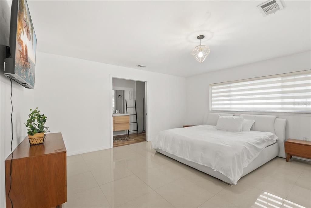 Image 23 of property listing at 8607 SANDBERRY BOULEVARD, Orlando, FL 32819